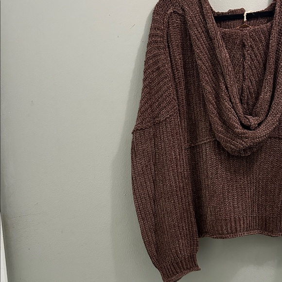 POL Chocolate Knit Crew Neck Sweater - Picture 5 of 7
